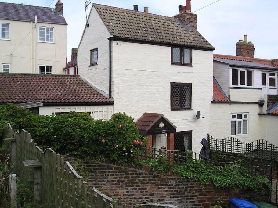 Award Winning Pet Friendly Paddock Cottage Whitby Exteriér fotografie