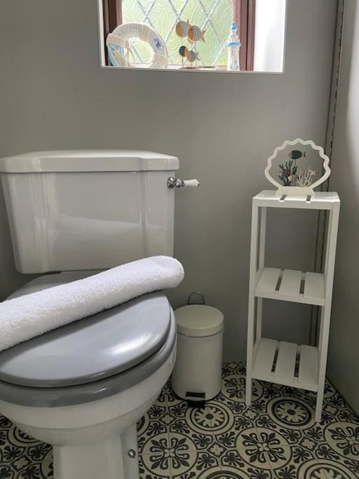 Award Winning Pet Friendly Paddock Cottage Whitby Exteriér fotografie