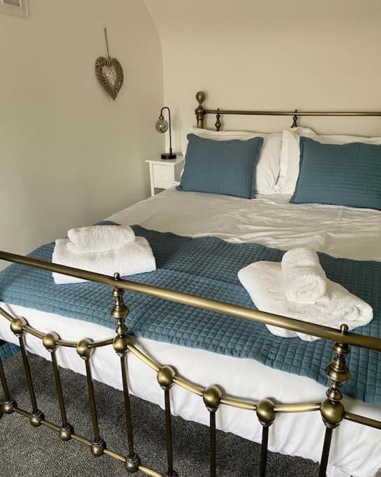 Award Winning Pet Friendly Paddock Cottage Whitby Exteriér fotografie