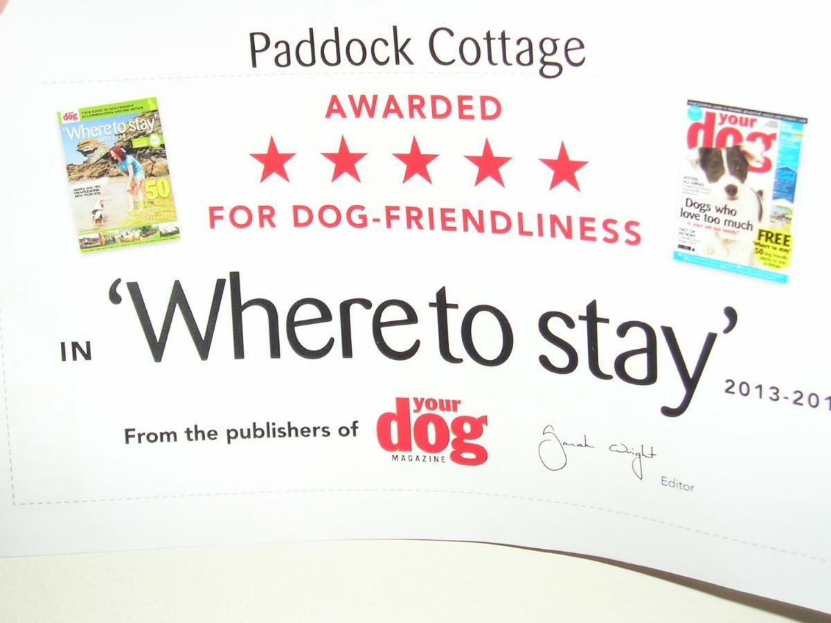 Award Winning Pet Friendly Paddock Cottage Whitby Exteriér fotografie
