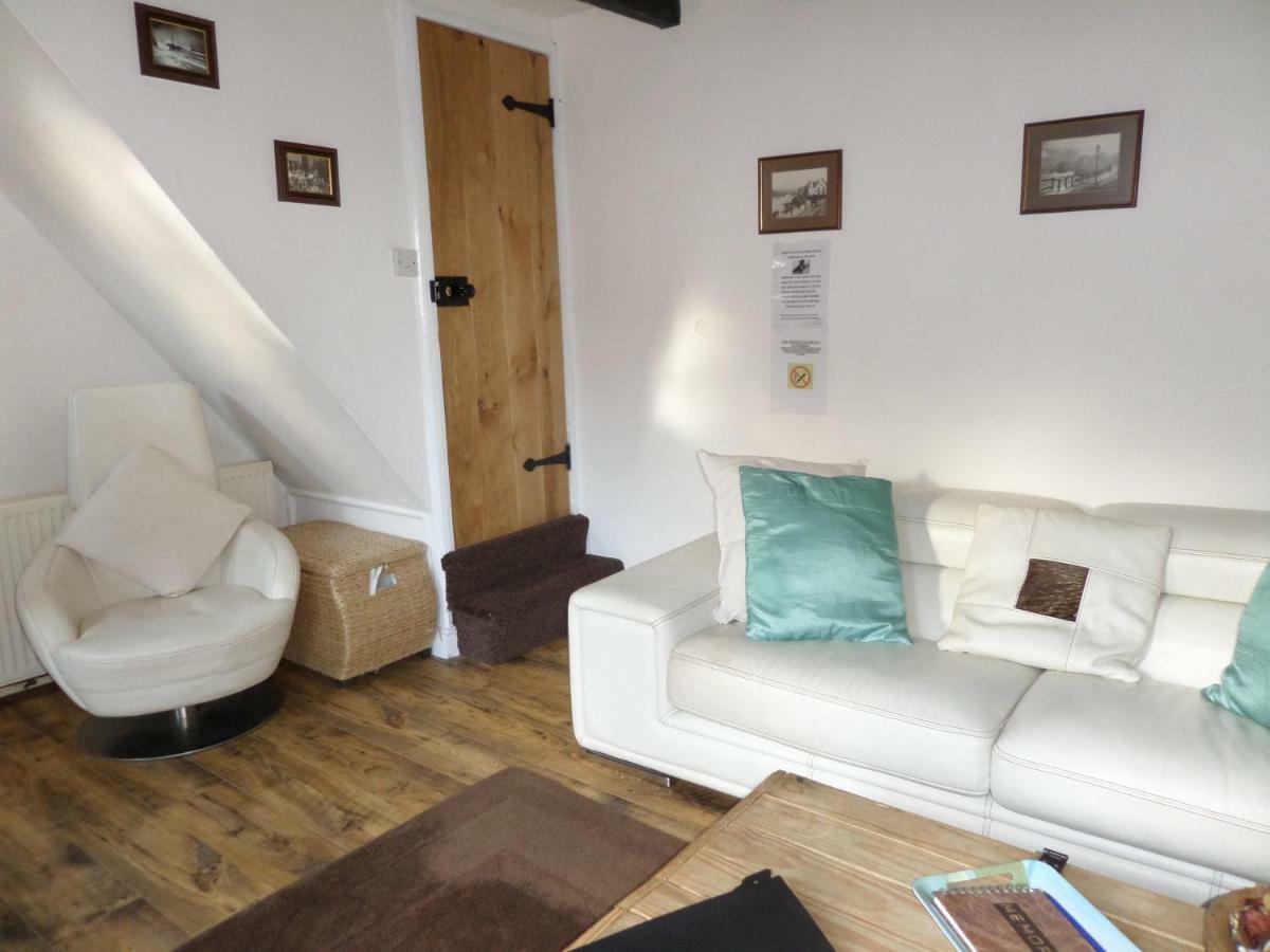 Award Winning Pet Friendly Paddock Cottage Whitby Exteriér fotografie